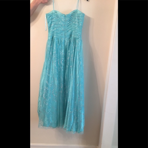 Blue prom dress - Picture 2 of 3